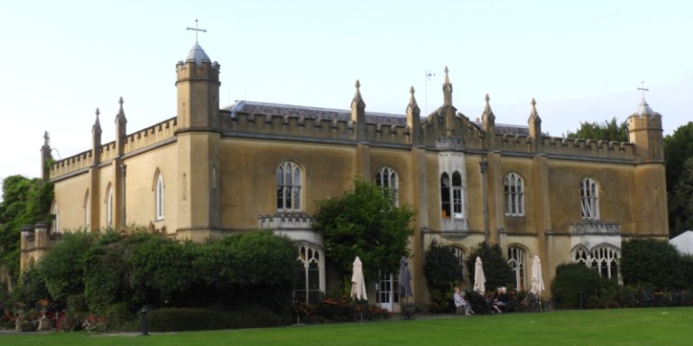 2021-08 Missenden Abbey